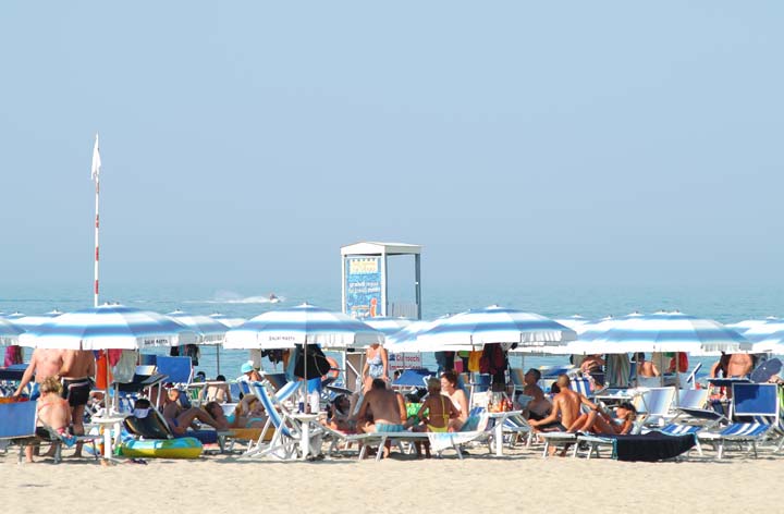 Alba Adriatica, la spiaggia d'argento